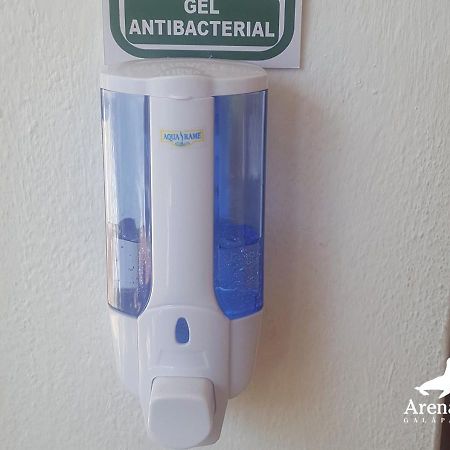 Hostal Arena Negra Puerto Ayora  Zewnętrze zdjęcie