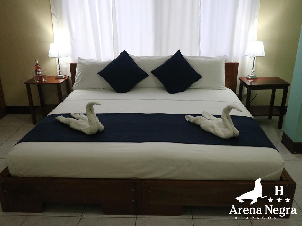 Hostal Arena Negra Puerto Ayora  Zewnętrze zdjęcie